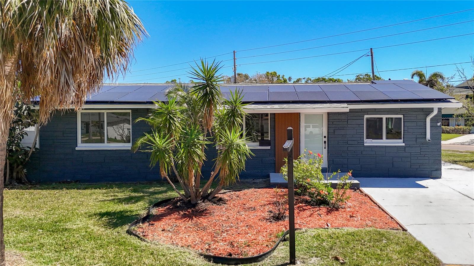 Details for 3711 Huntington Street Ne, ST PETERSBURG, FL 33703