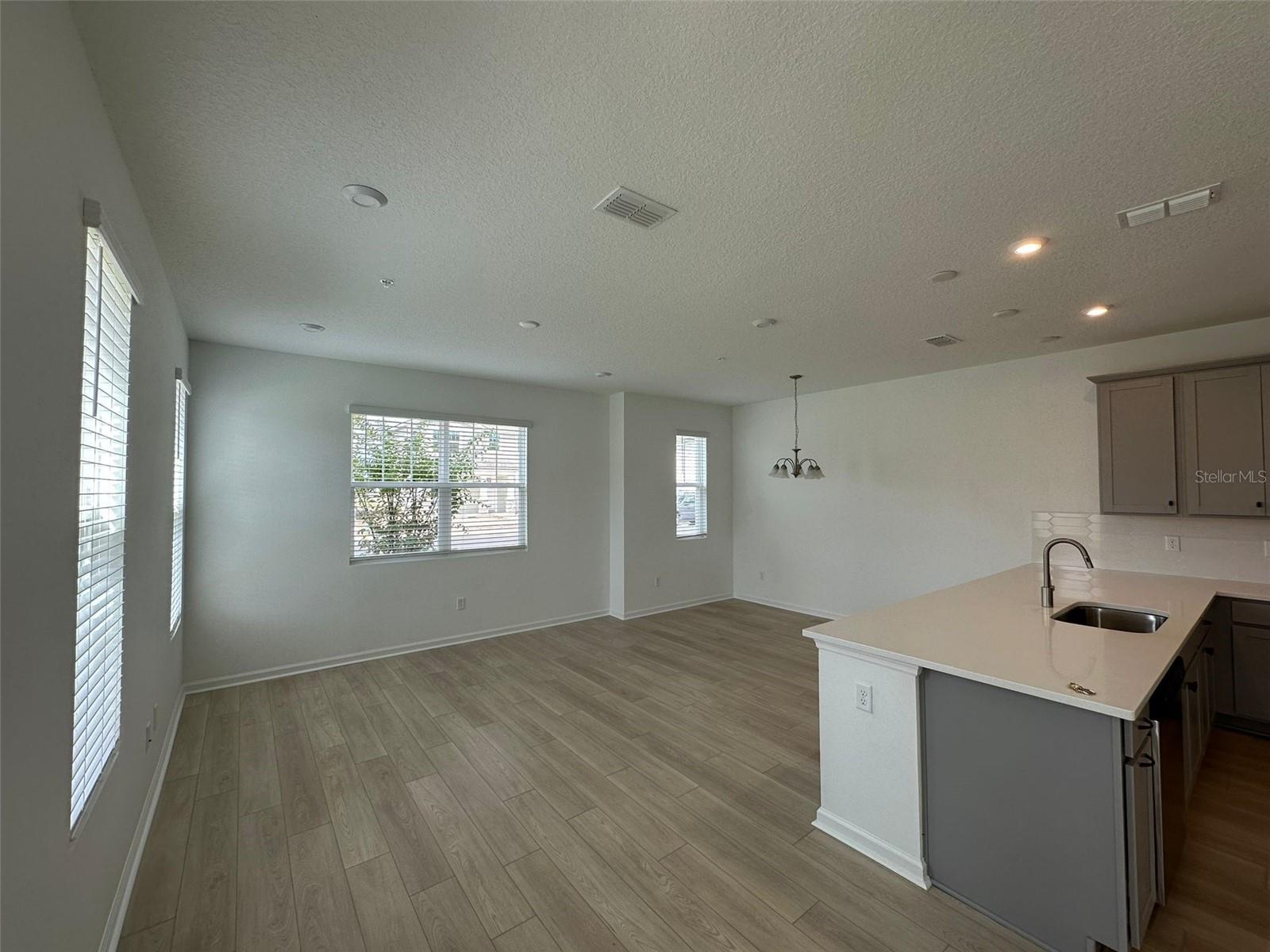 Image 3 of 15 For 11465 Sunsail Avenue
