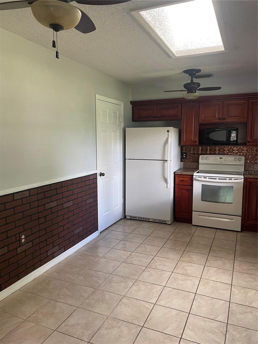 Image 3 of 11 For 622 Mount Homer Road 622