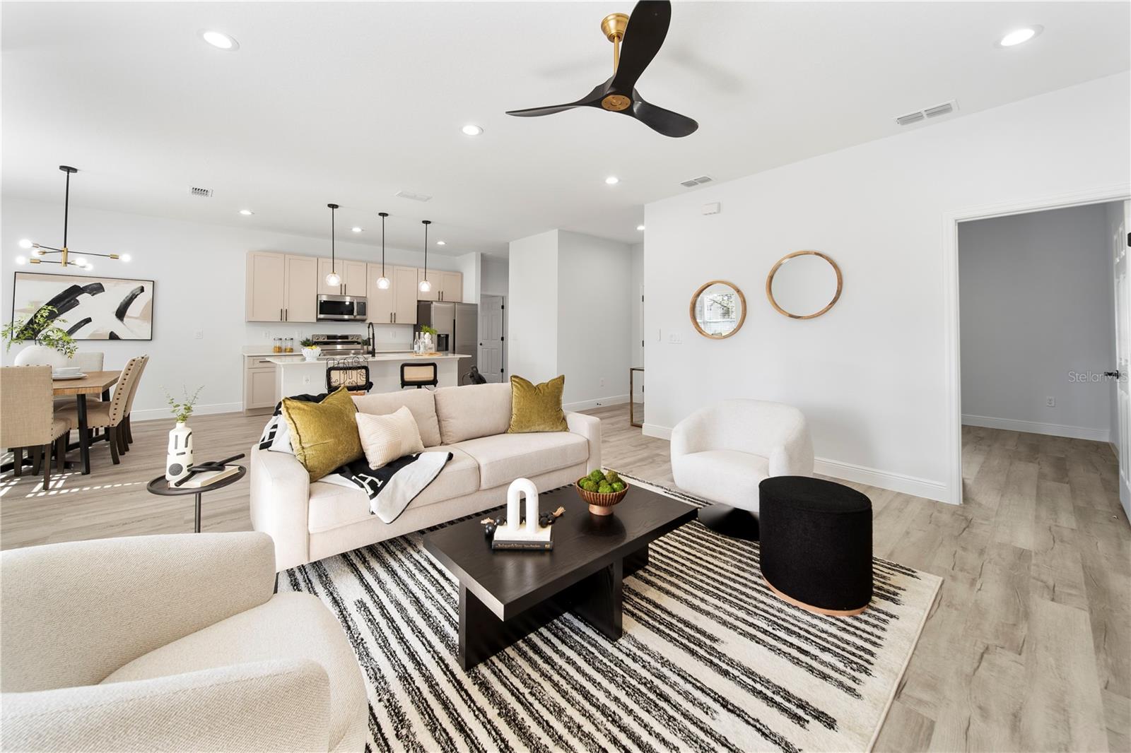 Image 11 of 29 For 2297 Wagonwheel Avenue Se