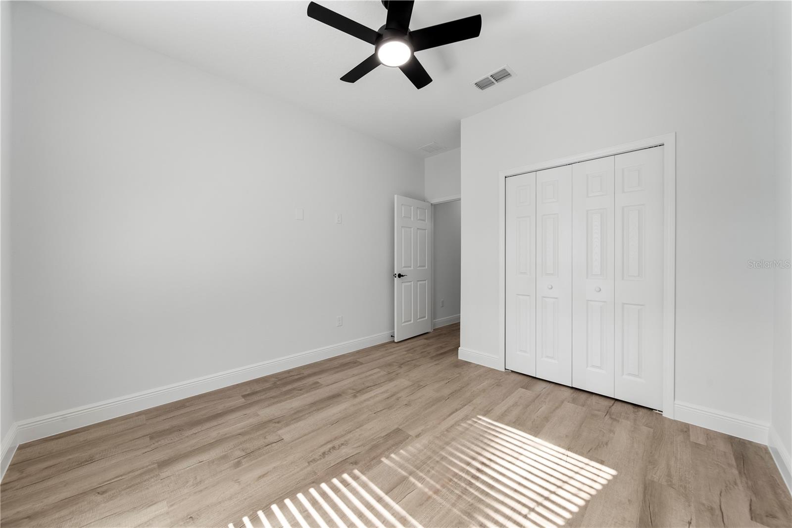 Image 21 of 29 For 2297 Wagonwheel Avenue Se