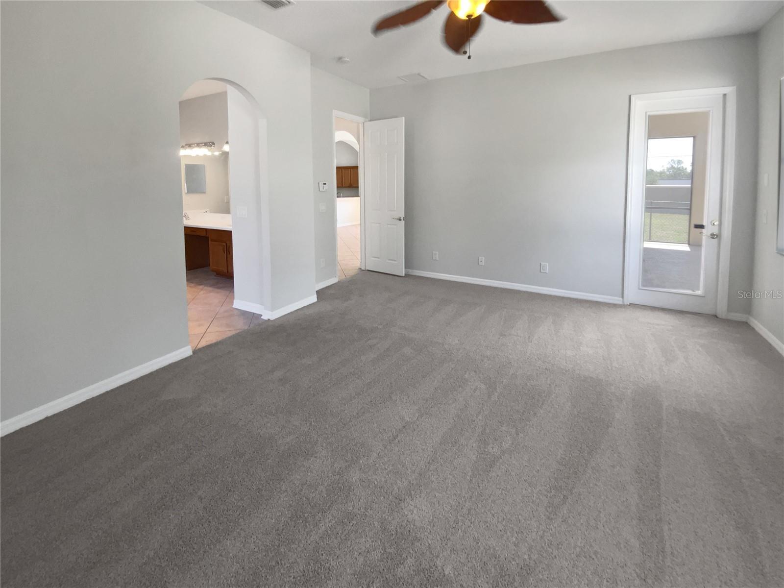 Image 16 of 44 For 4249 Hawksley Place
