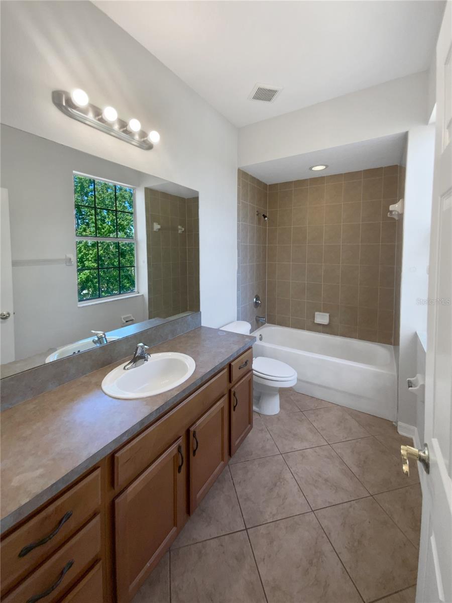 Image 28 of 44 For 4249 Hawksley Place