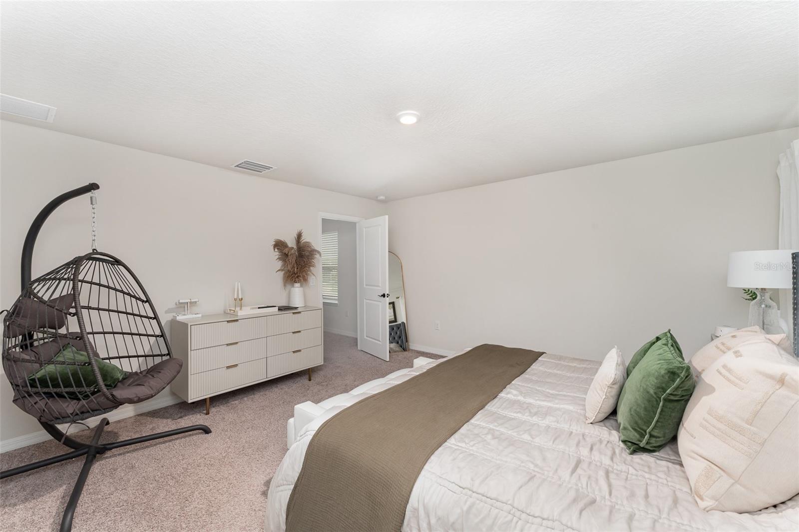 Image 19 of 30 For 13532 Palmera Vista Drive