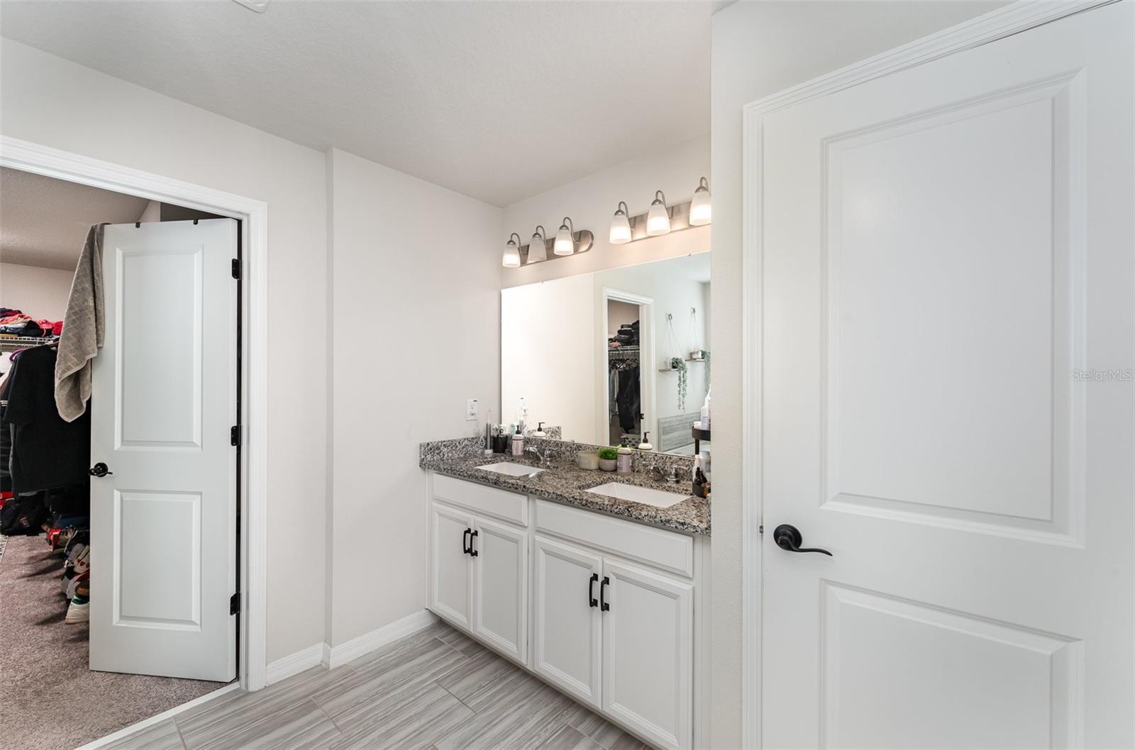 Image 20 of 30 For 13532 Palmera Vista Drive
