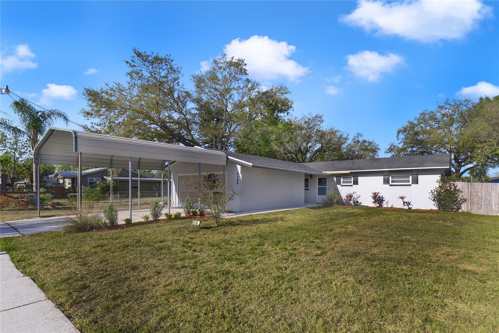 Image 17 of 21 For 5144 Orange Avenue