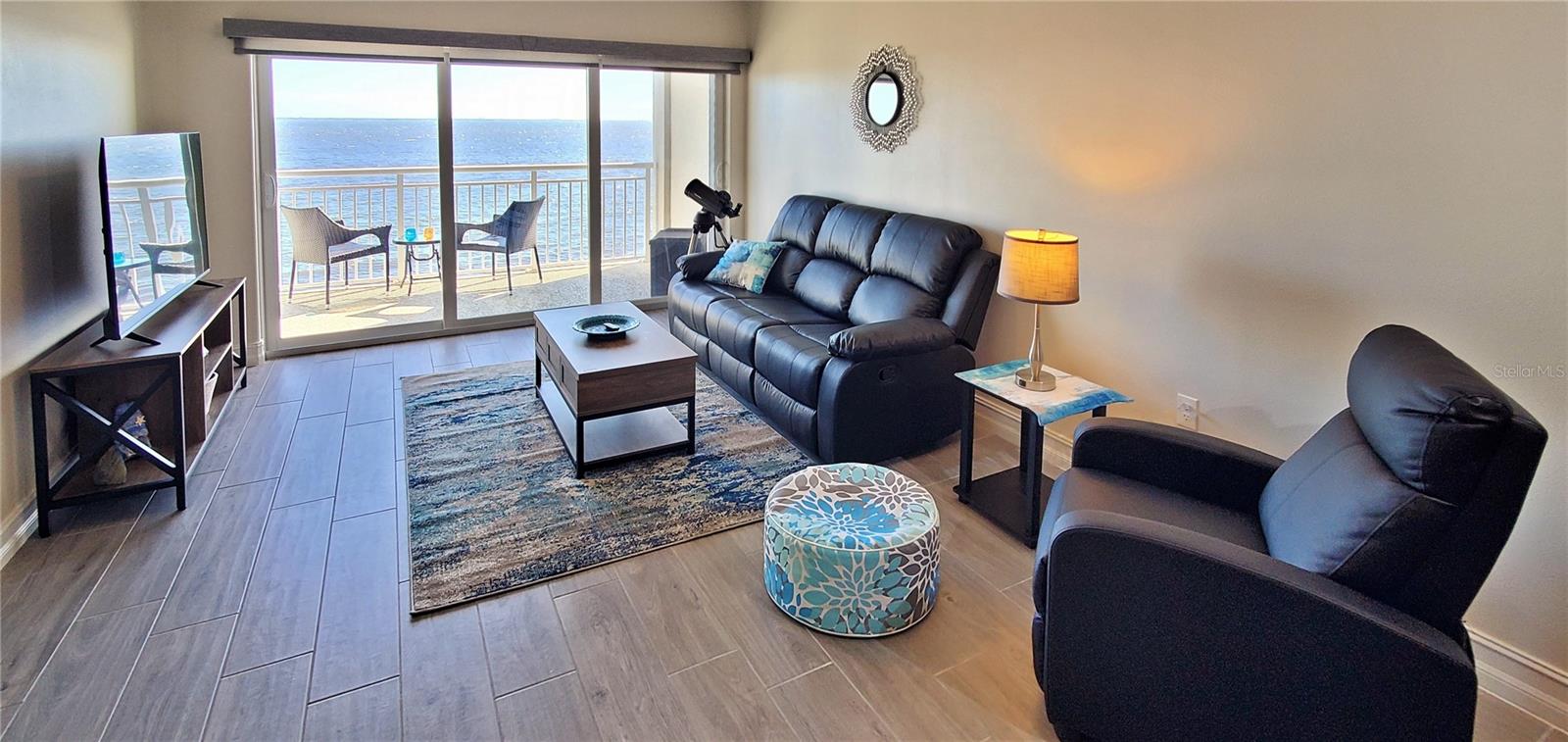Image 12 of 37 For 1805 Riverside Drive 205