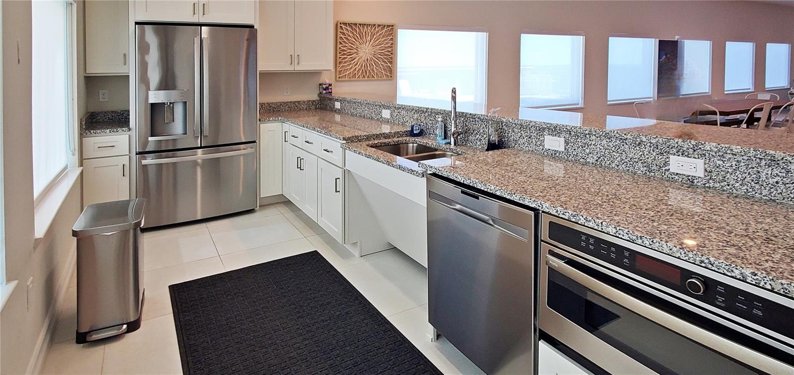 Image 33 of 37 For 1805 Riverside Drive 205