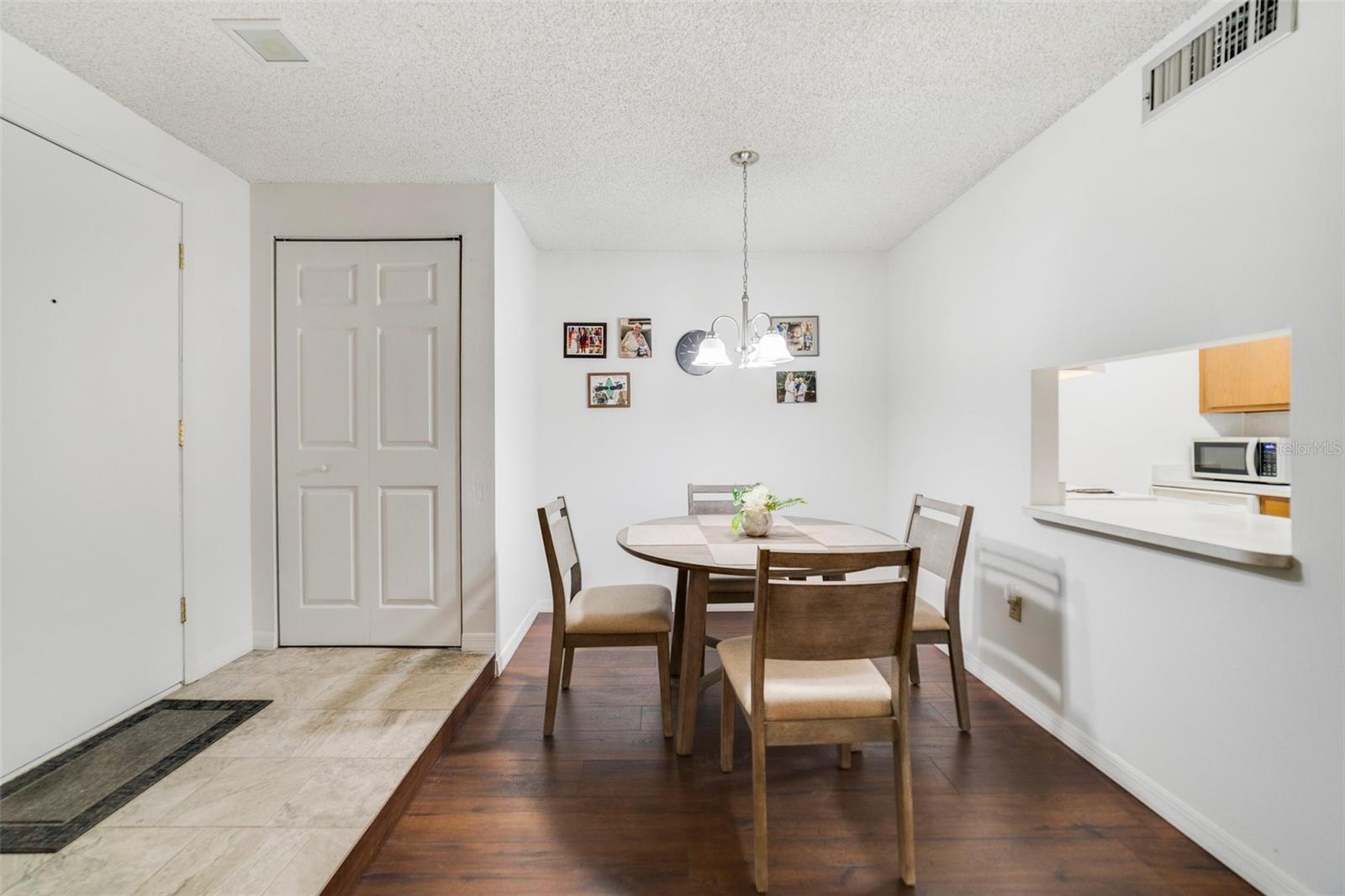 Image 5 of 18 For 3294 Semoran Boulevard 14