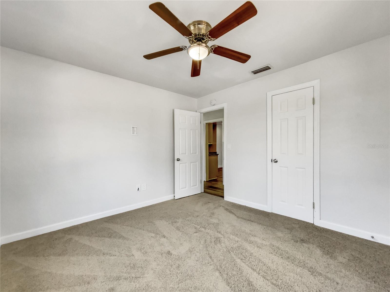 Image 11 of 33 For 1115 31st Street W