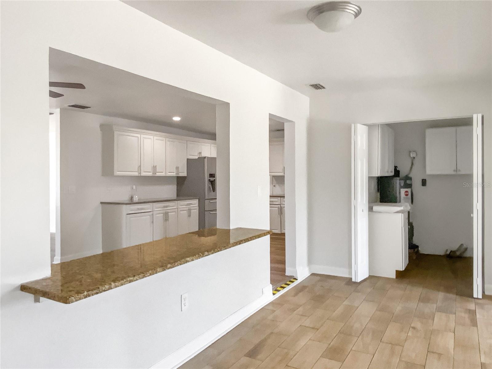 Image 18 of 33 For 1115 31st Street W
