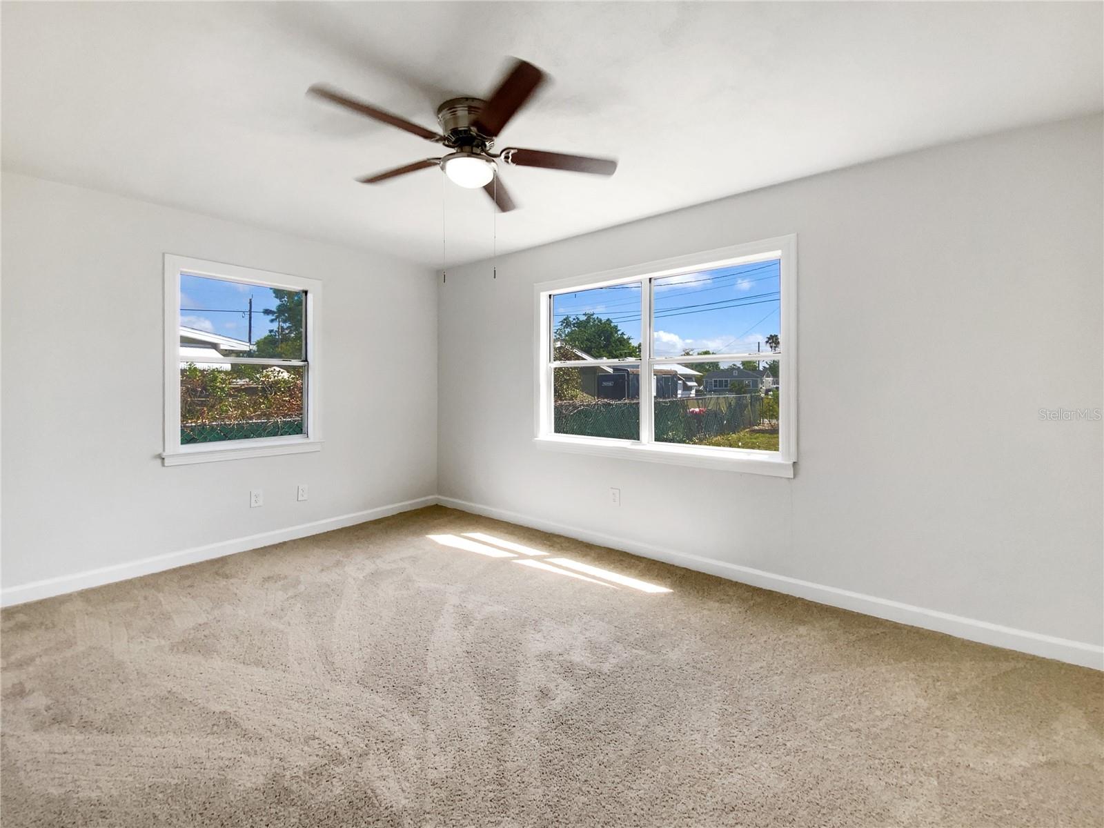 Image 27 of 33 For 1115 31st Street W