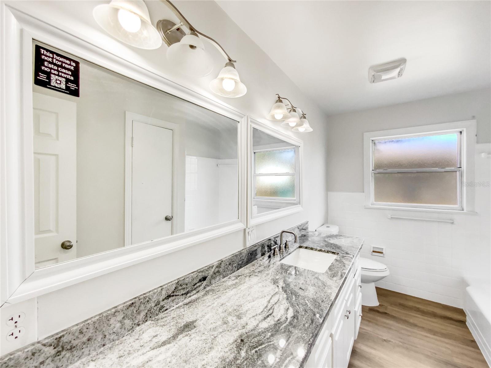 Image 29 of 33 For 1115 31st Street W