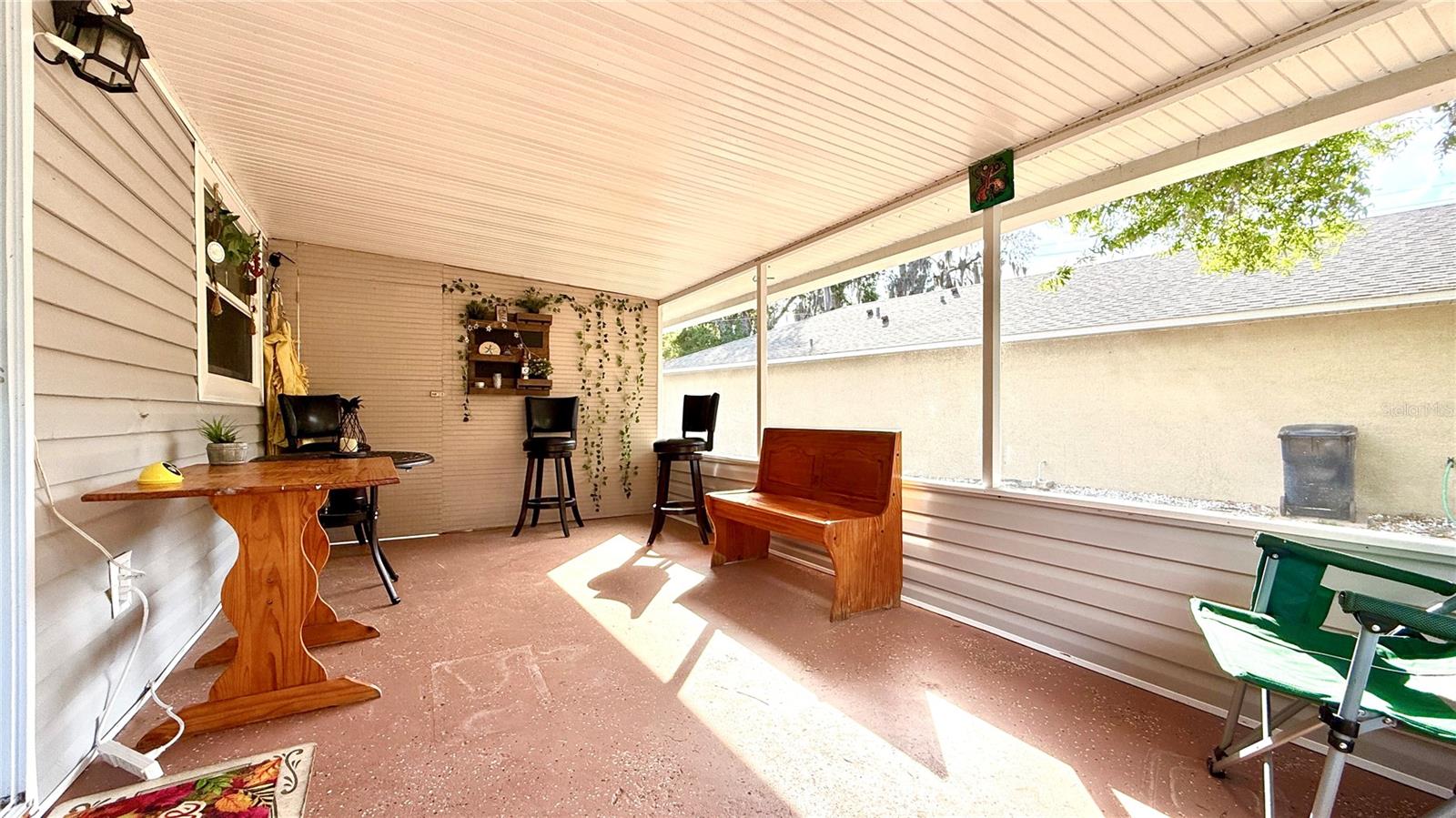 Image 21 of 26 For 111 Palencia Road