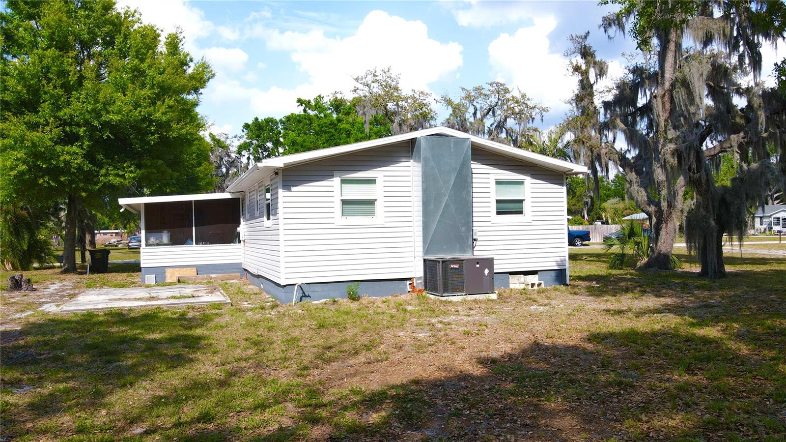 Image 25 of 26 For 111 Palencia Road