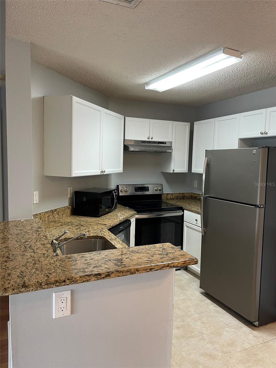 Image 8 of 30 For 718 Sugar Bay Way 202