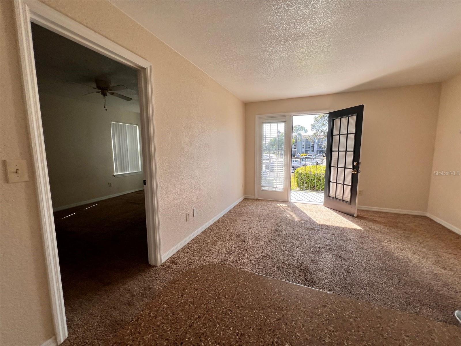 Image 7 of 14 For 2550 Alafaya Trail 4107