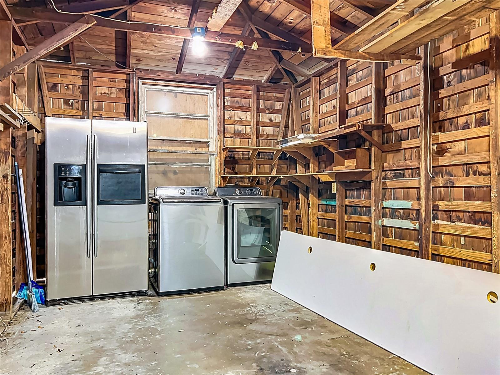 Image 22 of 41 For 810 Catalina Drive