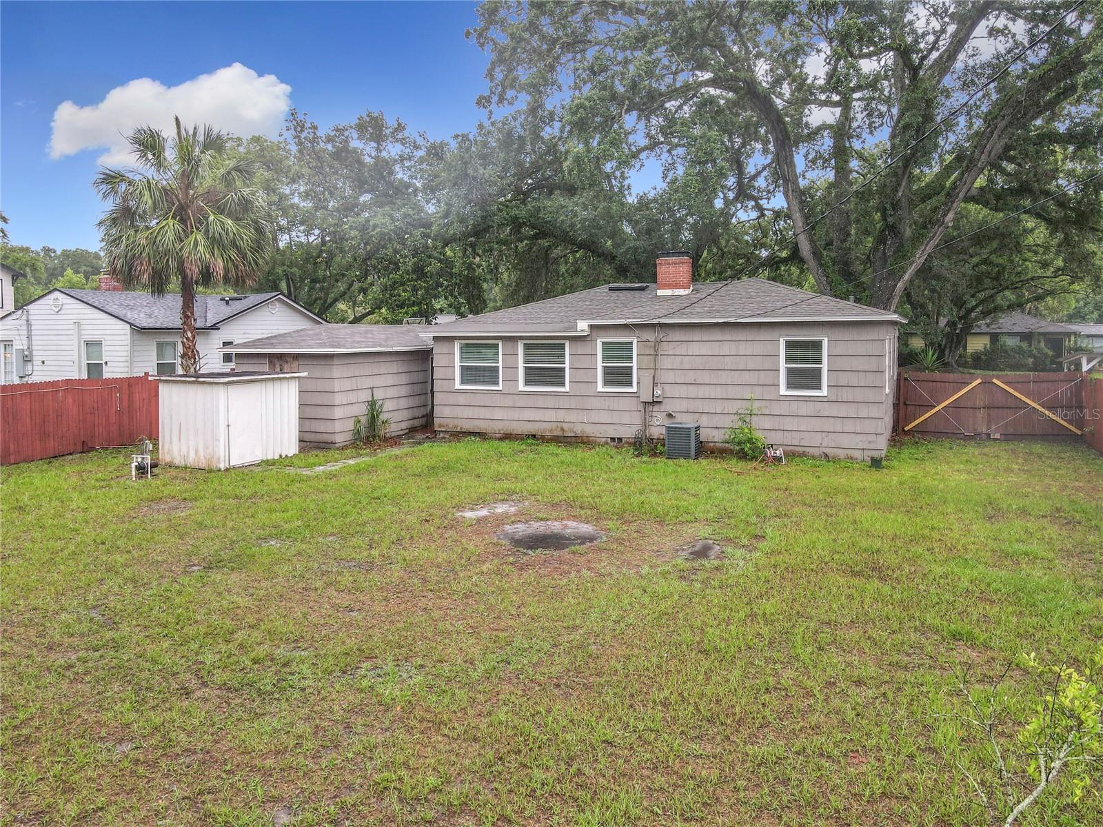 Image 26 of 41 For 810 Catalina Drive