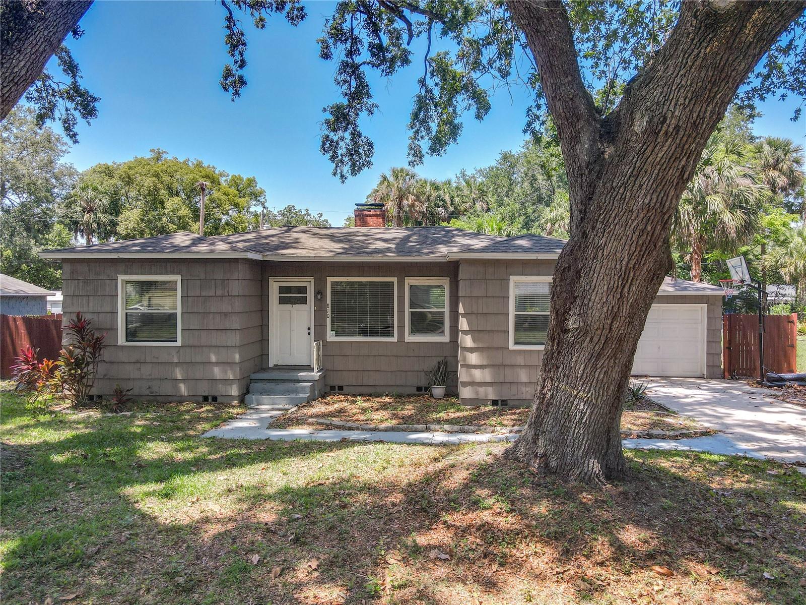 Image 40 of 41 For 810 Catalina Drive