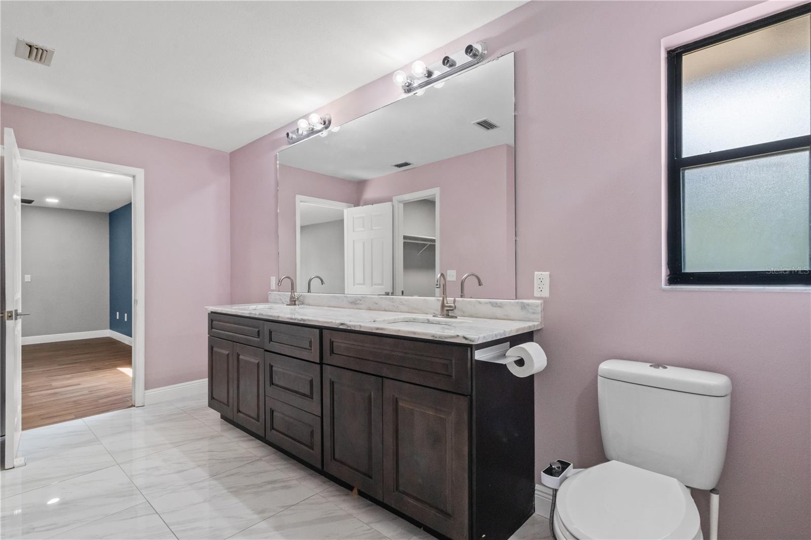 Image 28 of 50 For 6402 Beechnut Drive