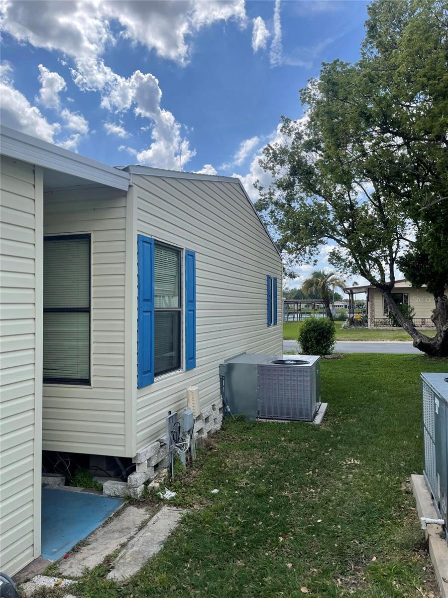 Image 4 of 10 For 34315 Timberland Boulevard