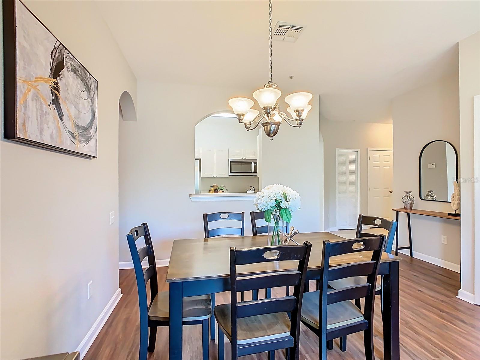 Image 16 of 92 For 2300 Silver Palm Drive 205