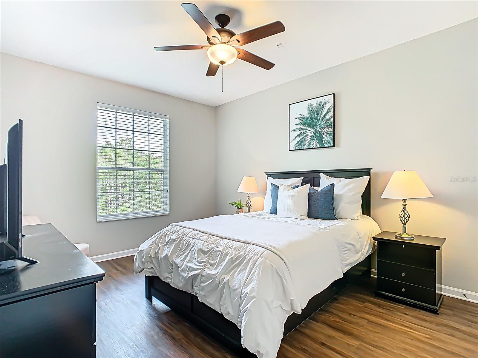 Image 18 of 92 For 2300 Silver Palm Drive 205