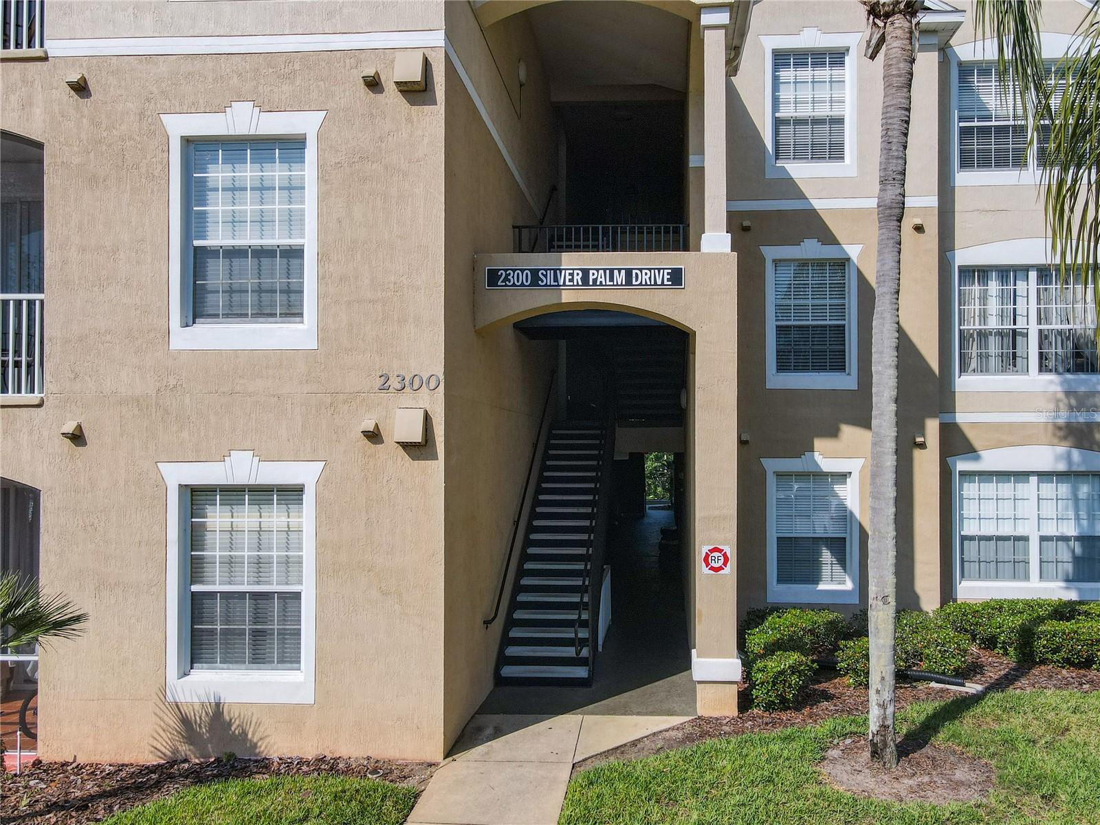 Image 71 of 92 For 2300 Silver Palm Drive 205