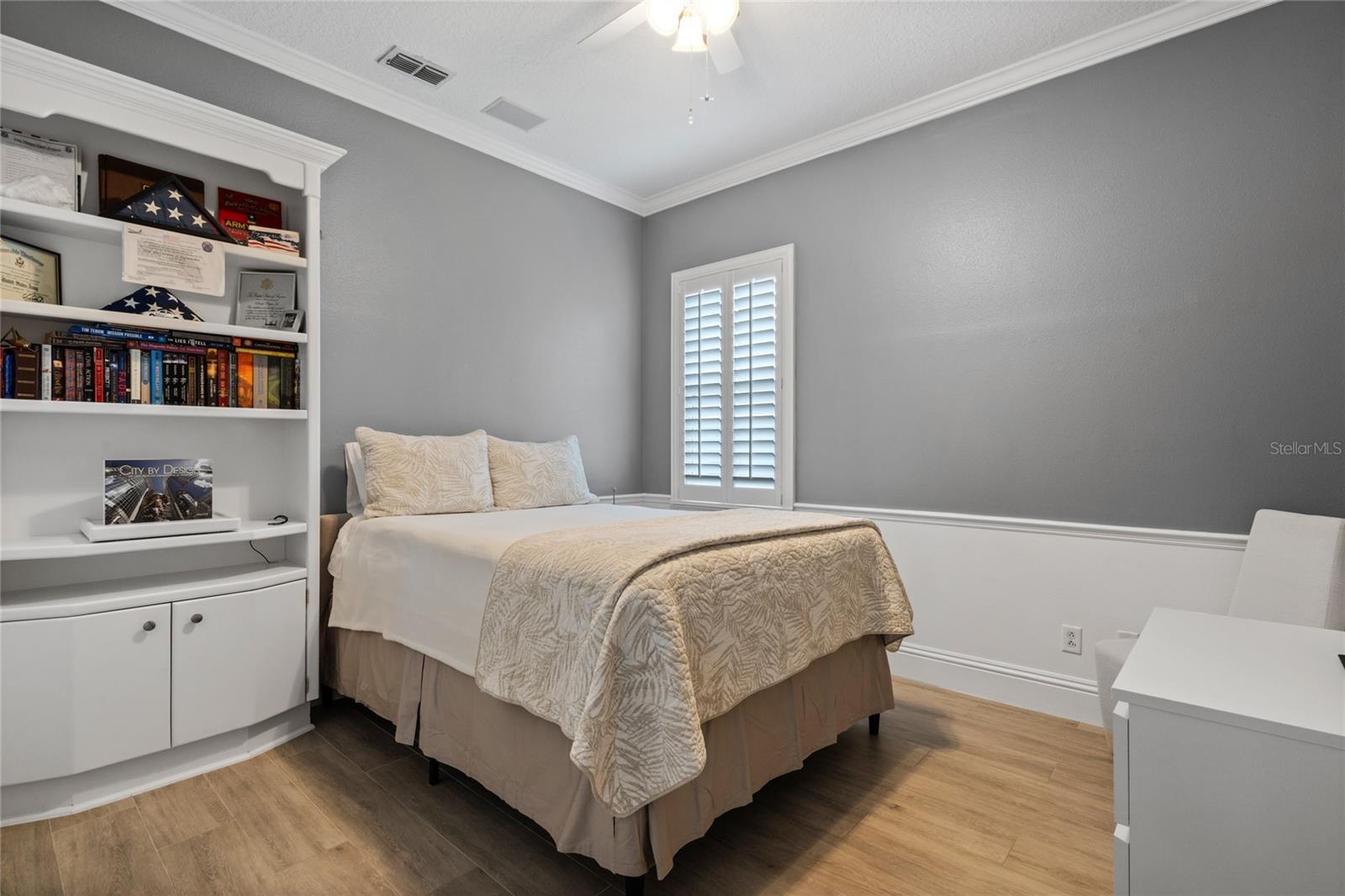Image 34 of 66 For 10662 Woodchase Circle