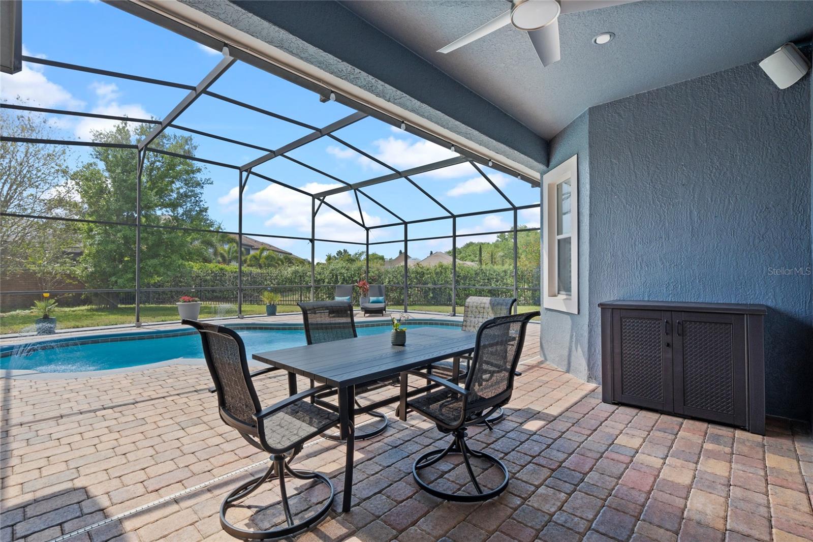 Image 38 of 66 For 10662 Woodchase Circle