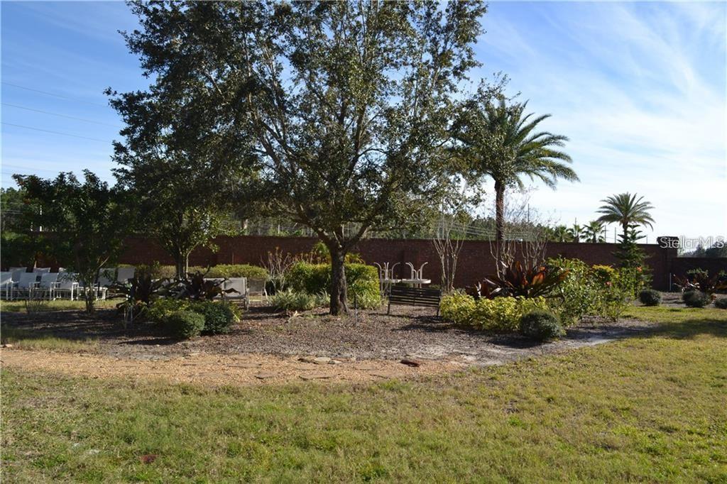 Image 57 of 66 For 10662 Woodchase Circle