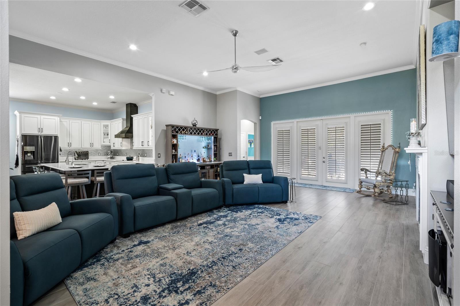 Image 8 of 66 For 10662 Woodchase Circle