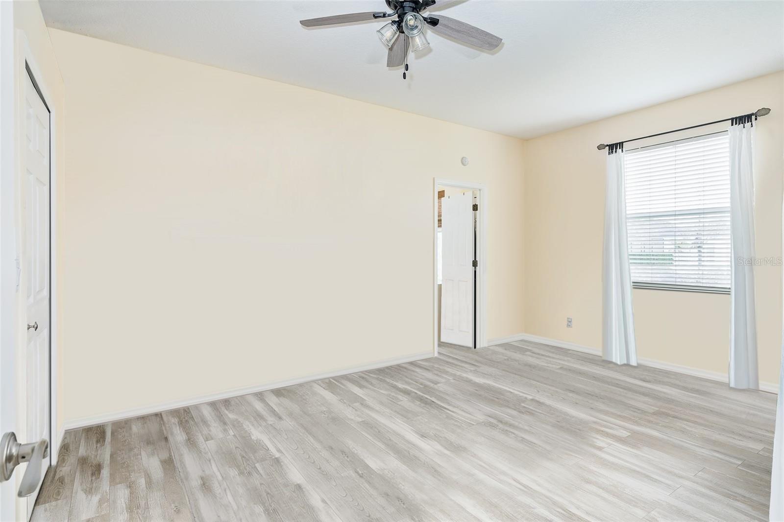 Image 18 of 22 For 4174 70th Street Circle E