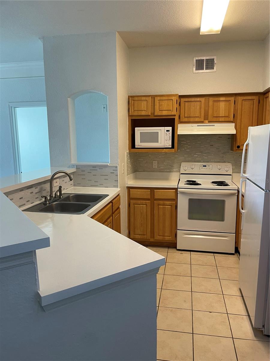 Image 2 of 20 For 3480 Soho Street B08