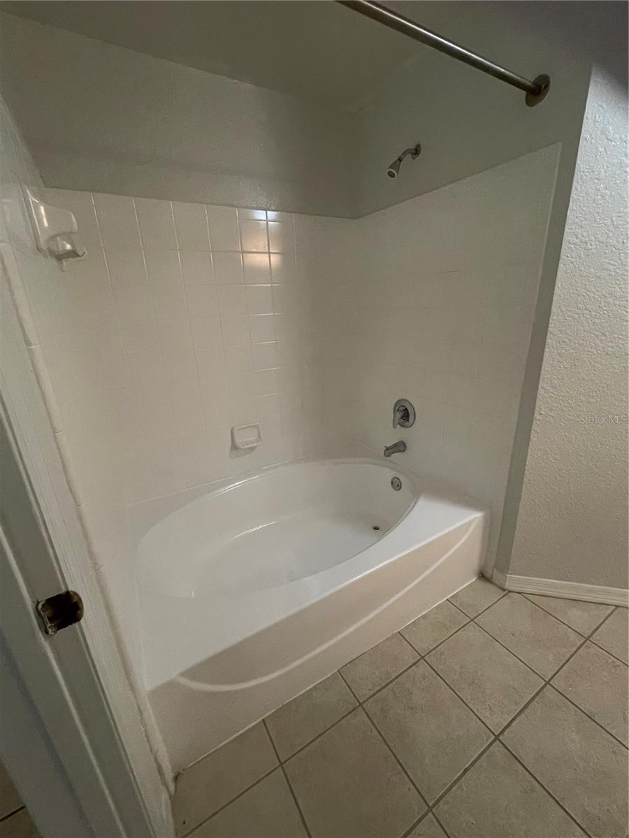 Image 7 of 20 For 3480 Soho Street B08