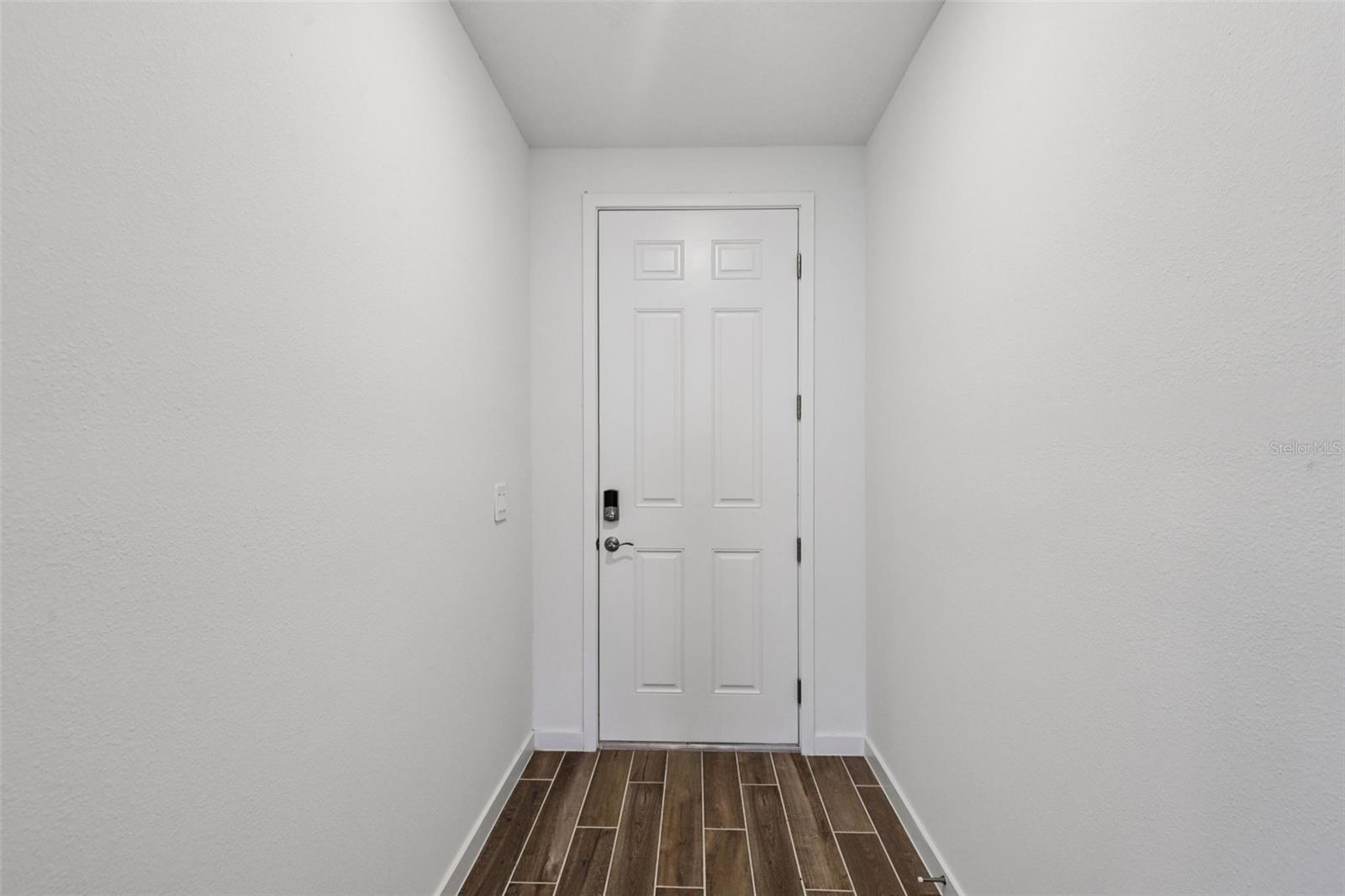 Image 31 of 42 For 66 Tequesta Court