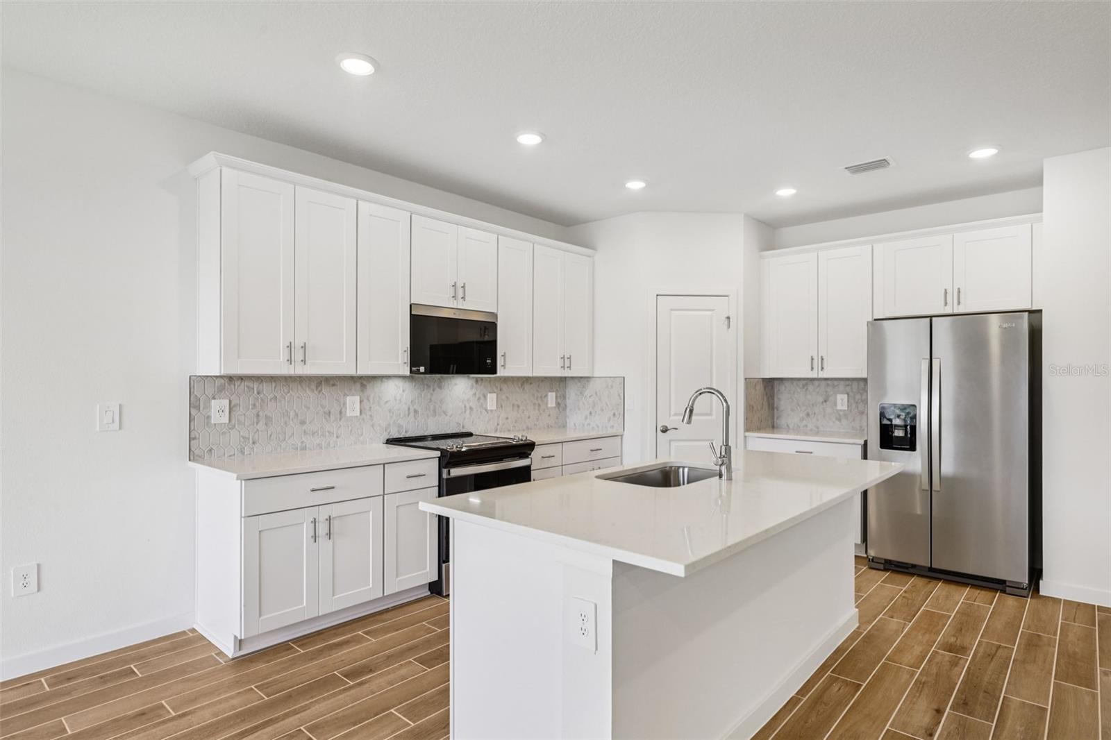 Image 6 of 42 For 66 Tequesta Court