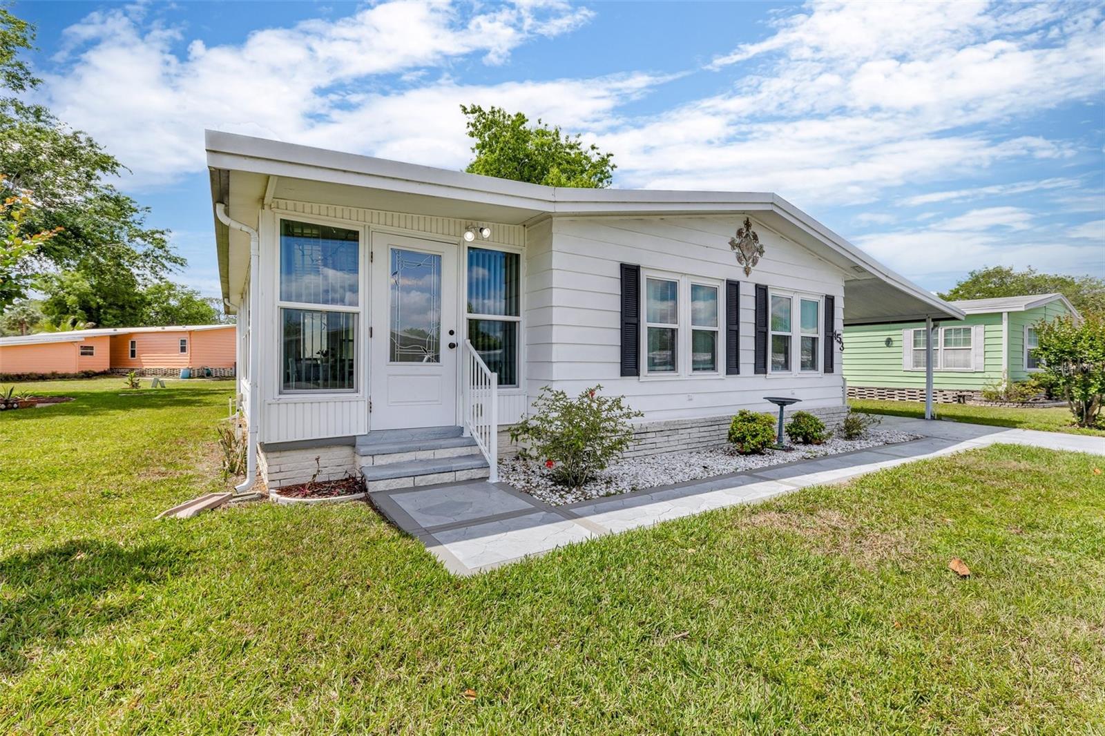 Image 23 of 25 For 453 Tivoli Park Drive