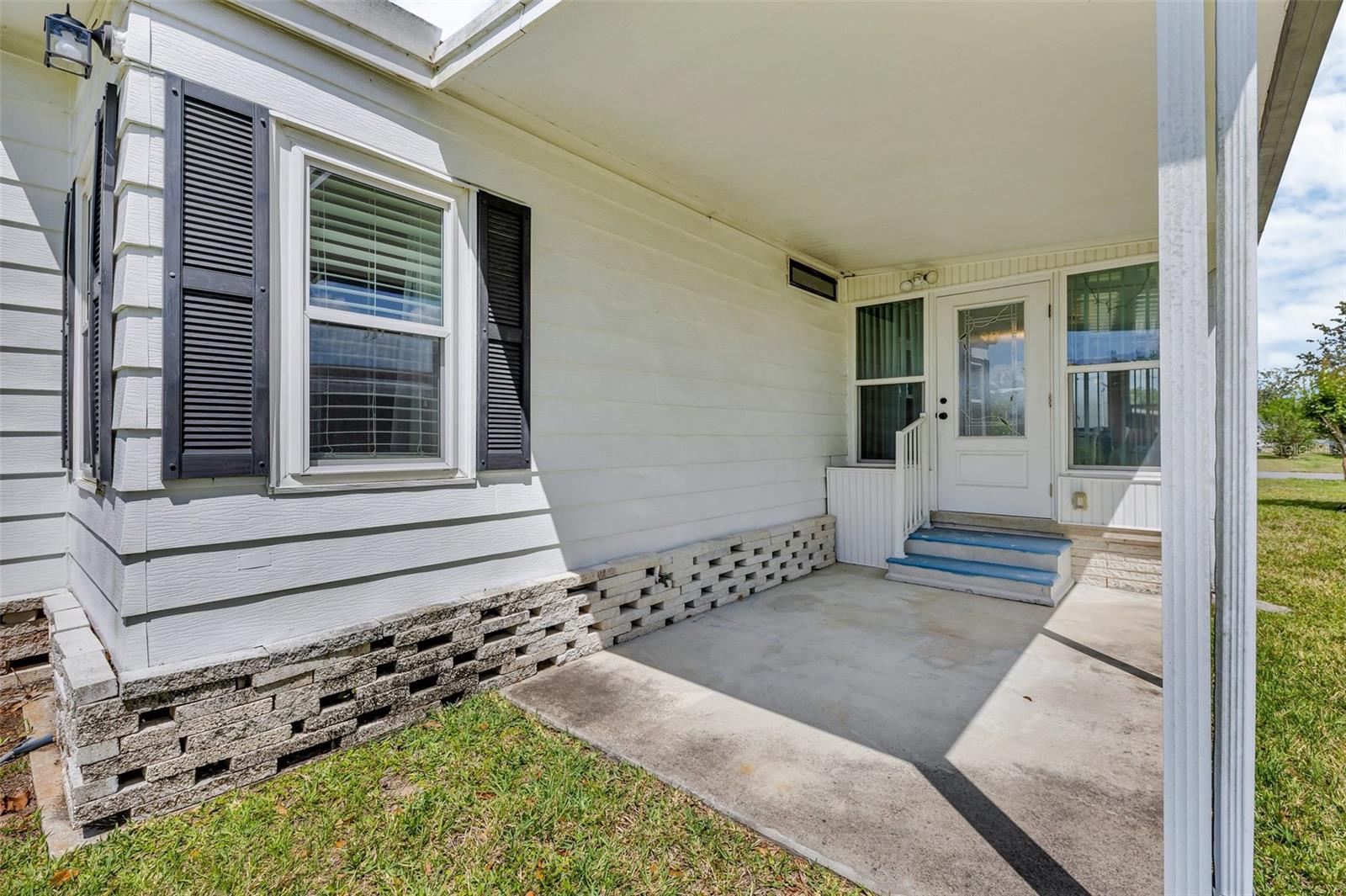 Image 24 of 25 For 453 Tivoli Park Drive