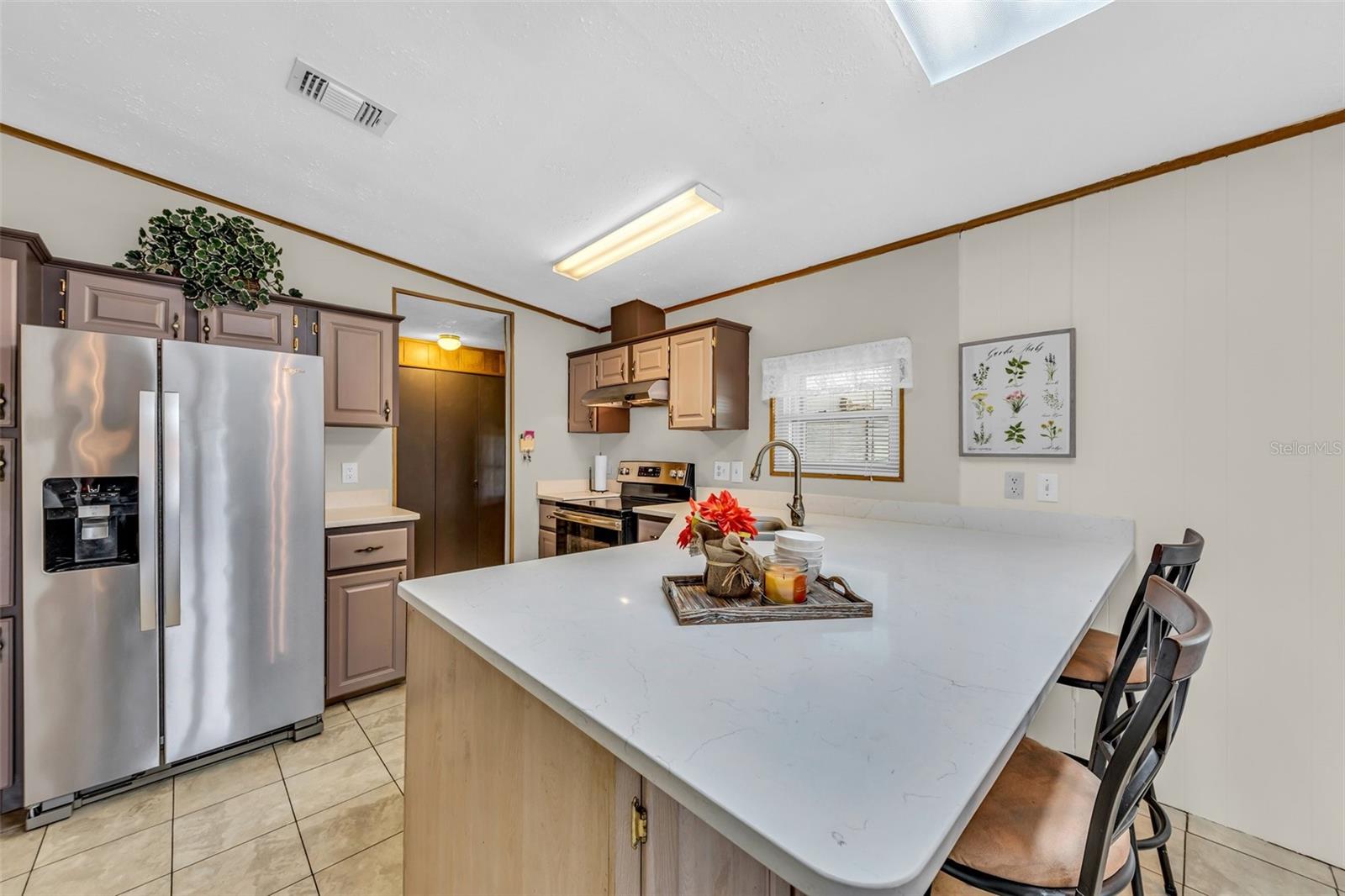 Image 9 of 25 For 453 Tivoli Park Drive