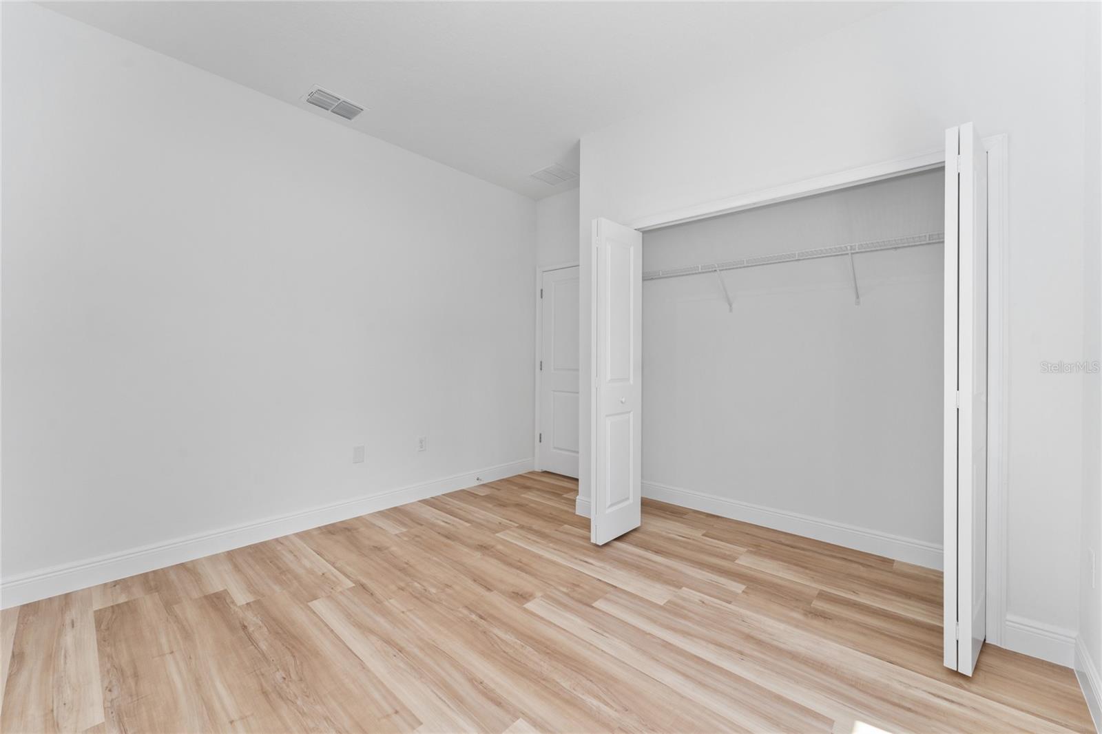 Image 18 of 41 For 2787 Sharpes Drive