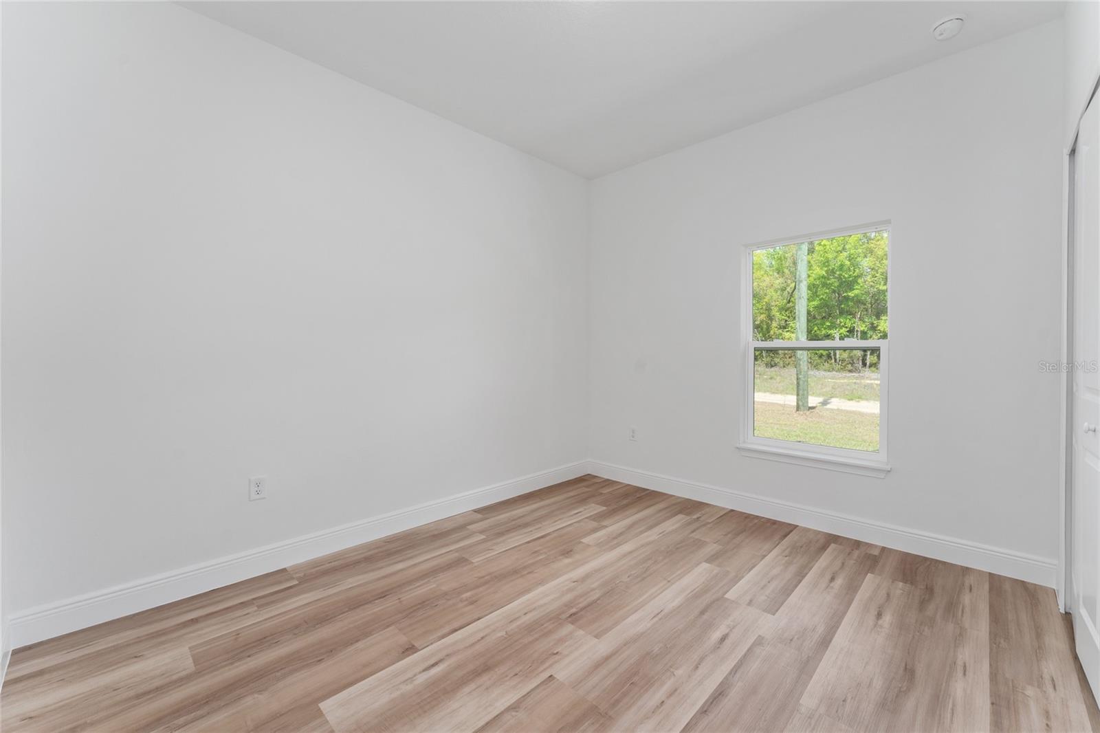 Image 19 of 41 For 2787 Sharpes Drive