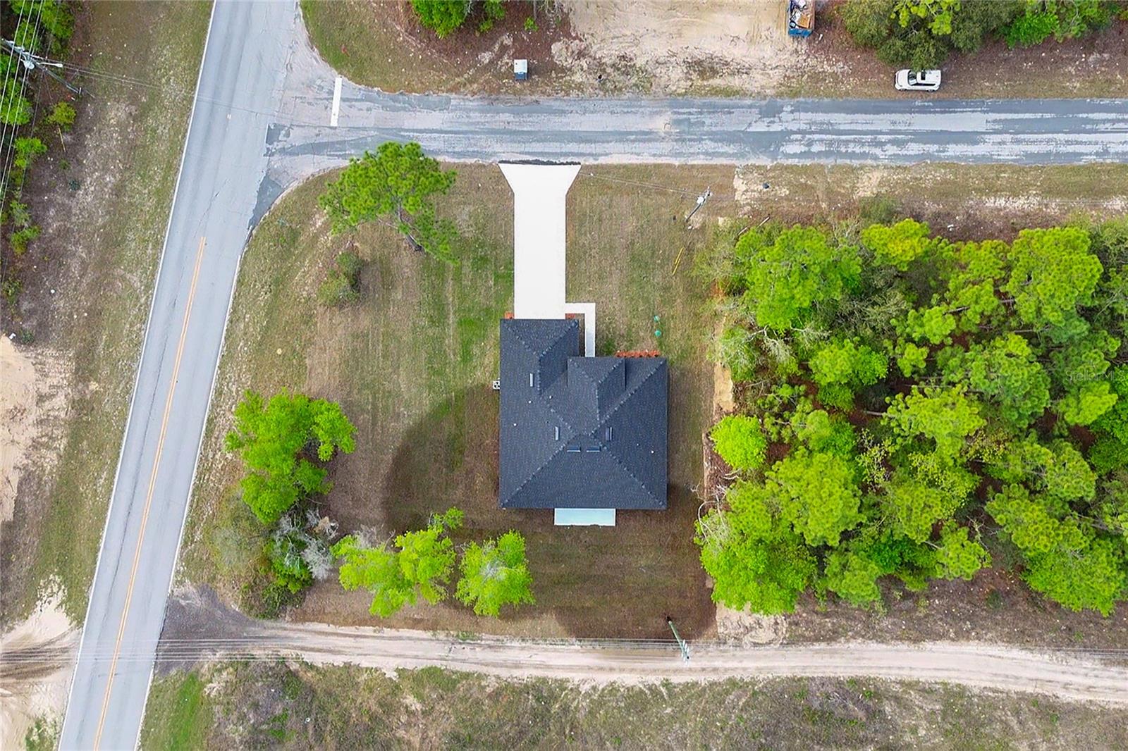 Image 33 of 41 For 2787 Sharpes Drive