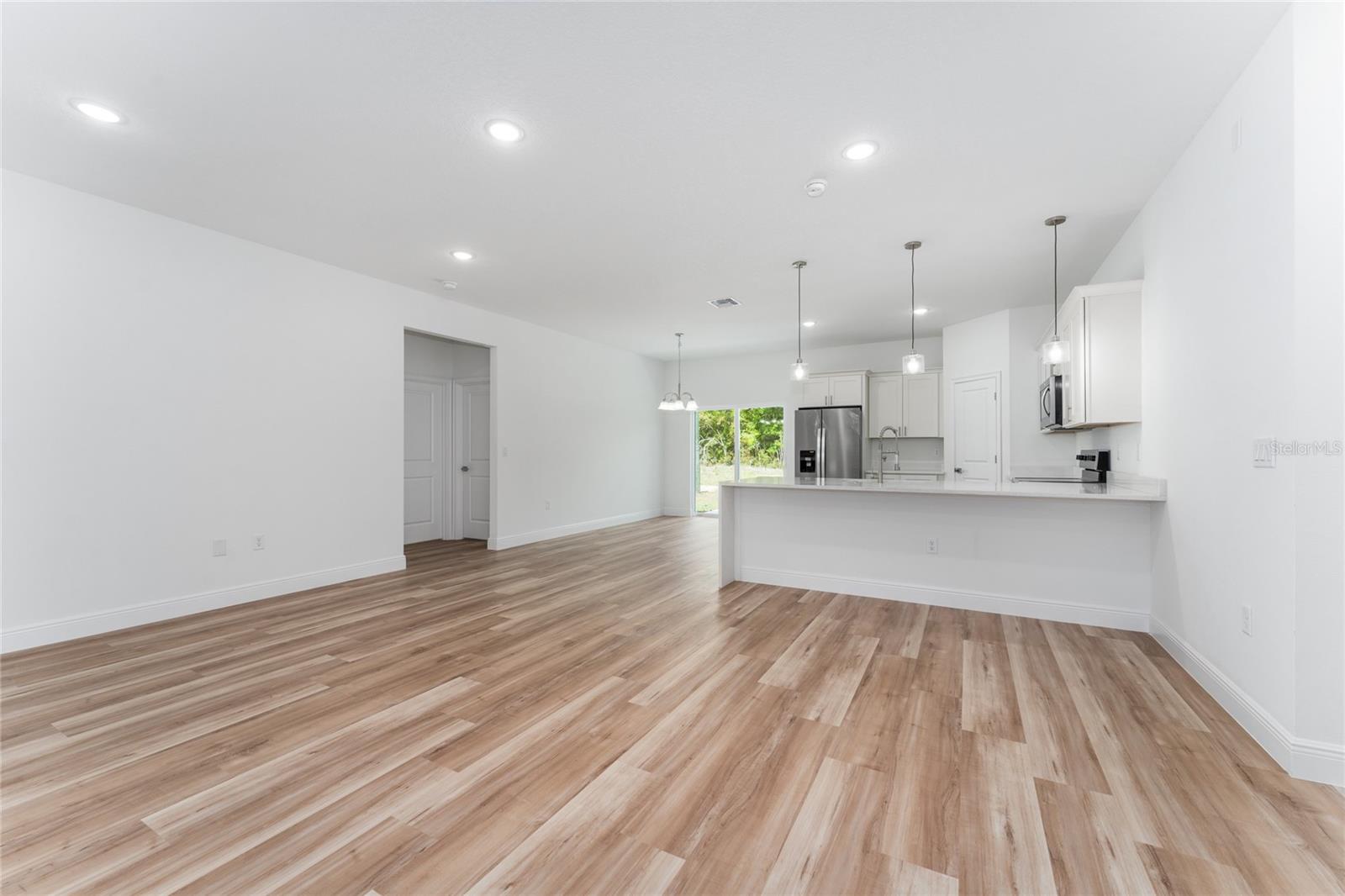 Image 7 of 41 For 2787 Sharpes Drive