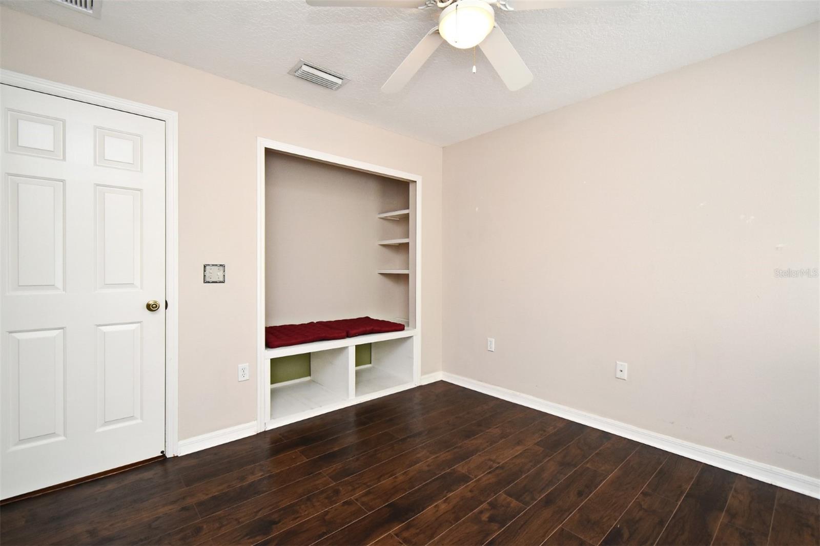 Image 27 of 48 For 238 Palmetto Springs Street