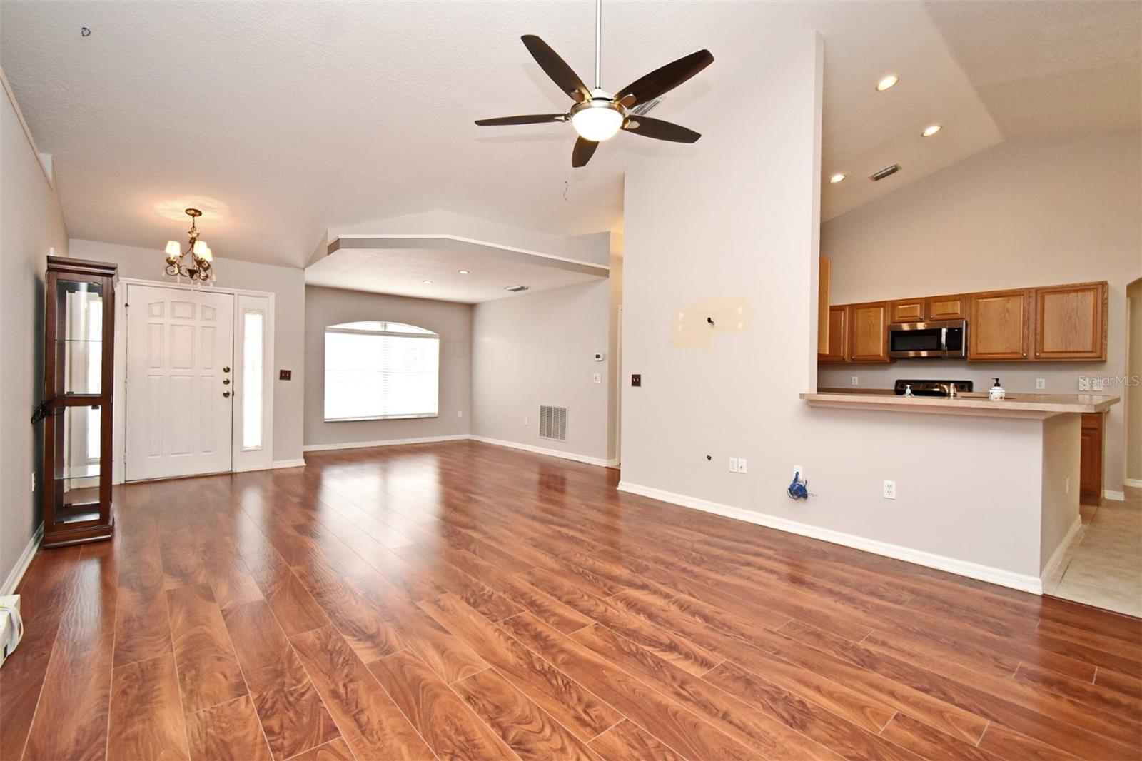 Image 9 of 48 For 238 Palmetto Springs Street