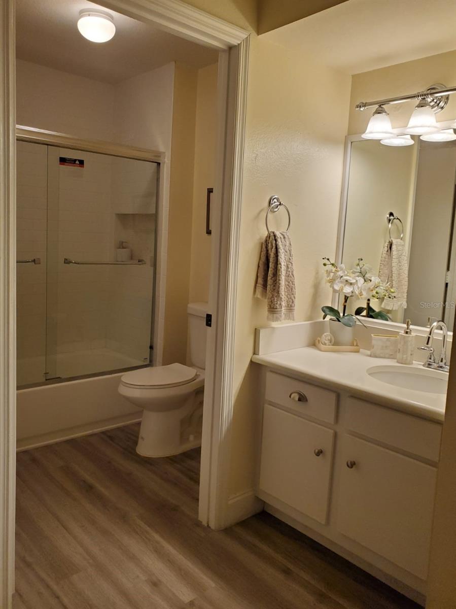 Image 14 of 28 For 7220 Westpointe Boulevard 1421
