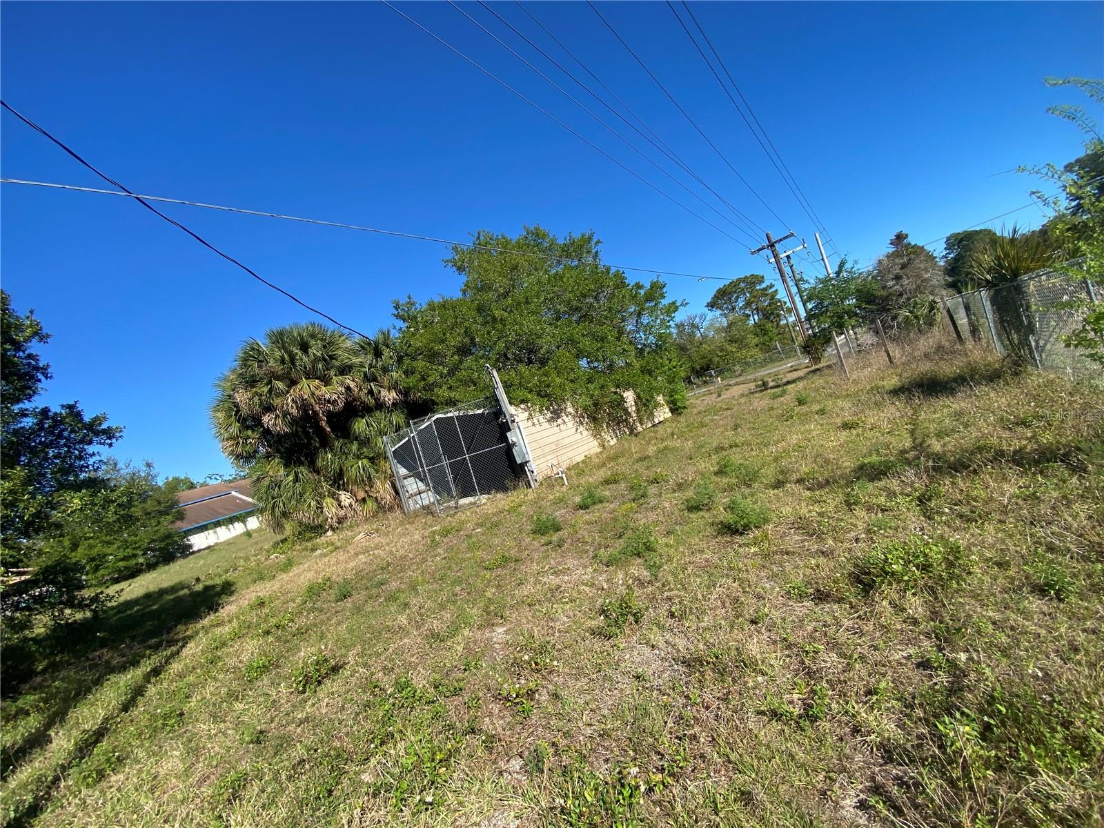 Image 17 of 26 For 2585 Buena Vista Drive