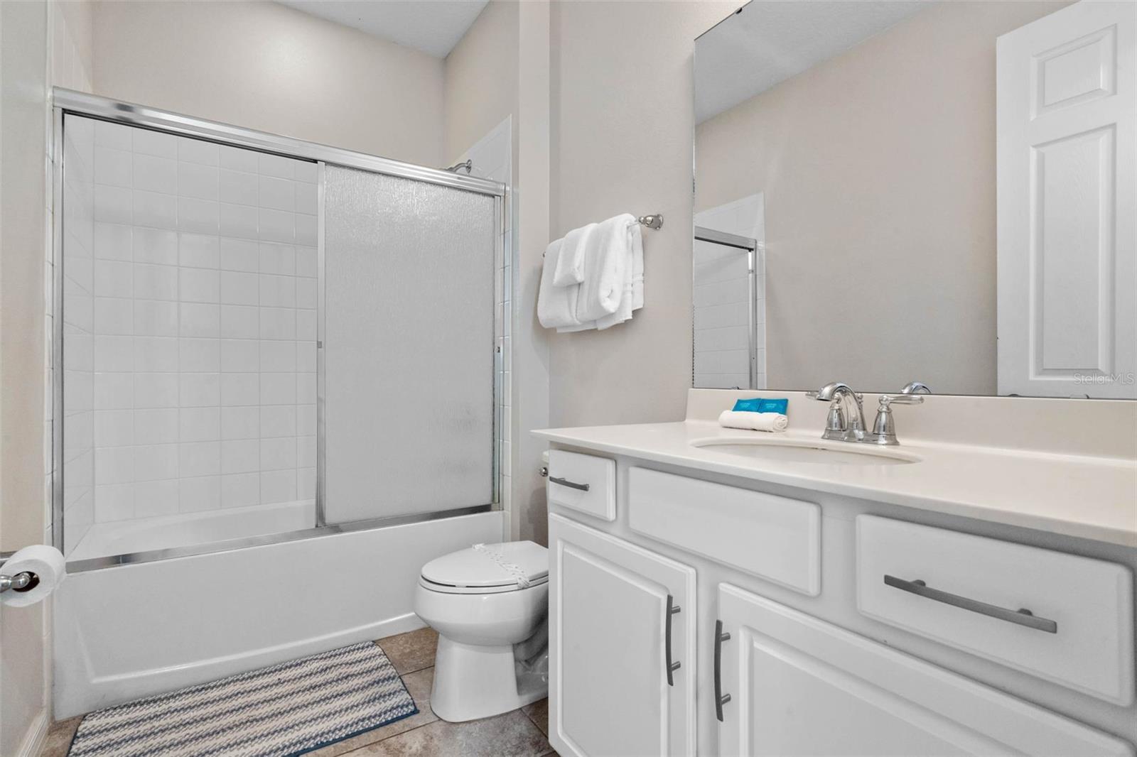 Image 37 of 83 For 1558 Carey Palm Circle